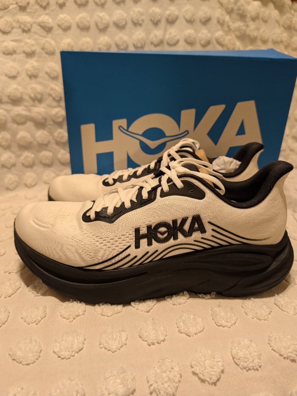 Hoka Clifton 11 Running